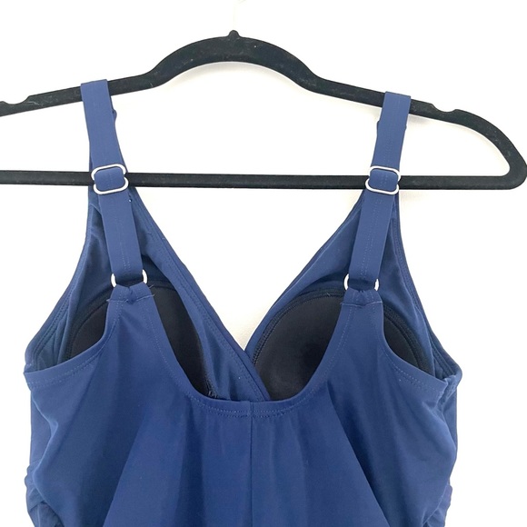 Jantzen marine swimsuit - Picture 5 of 9